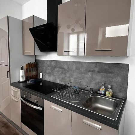 Epernay, Appartement Champagne Et Art Deco Exterior foto