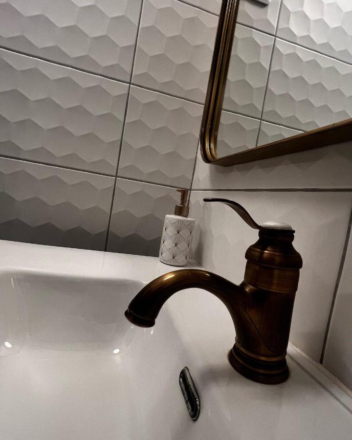 Epernay, Appartement Champagne Et Art Deco Exterior foto